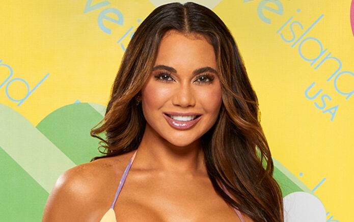 Love Island Usa Star Courtney Boerner Gets Candid About Her Bisexuality