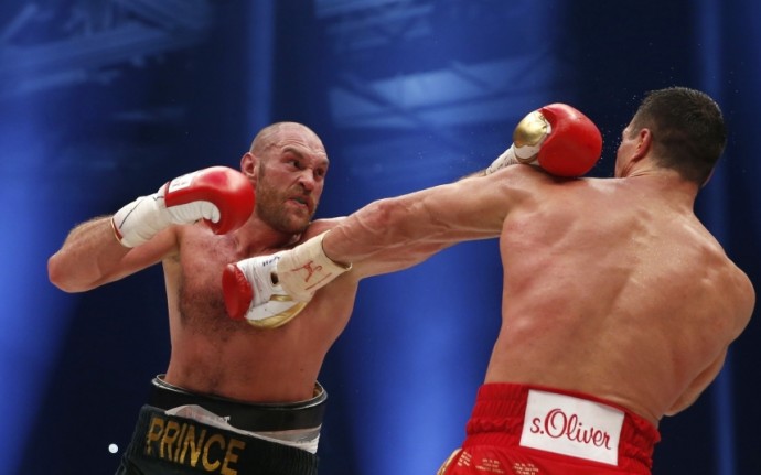 Boxing - Wladimir Klitschko v Tyson Fury WBA, IBF & WBO Heavyweight Title's - Esprit Arena, Dusseldorf, Germany - 28/11/15 Tyson Fury in action against Wladimir Klitschko during the fight Action Images via Reuters / Lee Smith Livepic