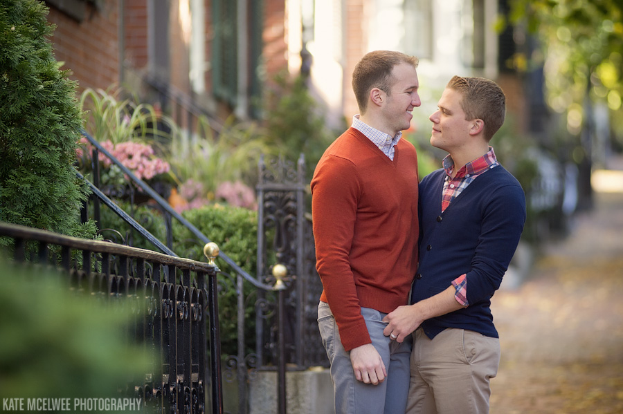 06-gay-couple-on-beacon-hill-during-engagement-session
