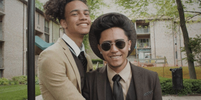 http://www.seventeen.com/prom/news/a40601/teens-adorable-prom-pics-go-viral-after-he-takes-his-bf-to-prom-against-his-parents-wishes/