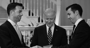 Joe Biden Marries Gay Couple