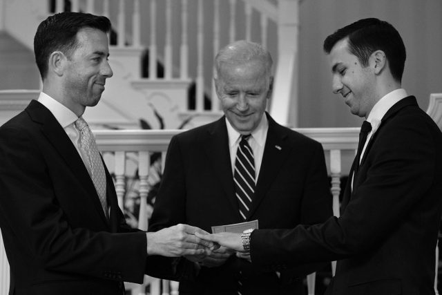 Joe Biden Marries Gay Couple