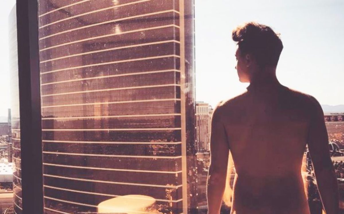 Conor Maynard Gets Butt Naked For All To See Nsfw Meaws Gay Site Providing Cool Gay Stories And Articles