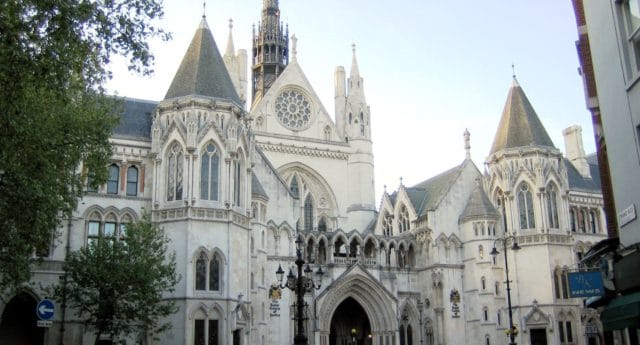 Royal_courts_of_justice