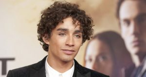 robert-sheehan