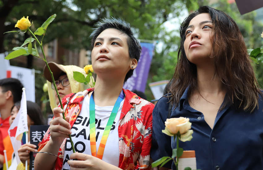 In Asia S First Taiwan S Parliament Legalizes Same Sex Marriage Meaws Gay Site Providing