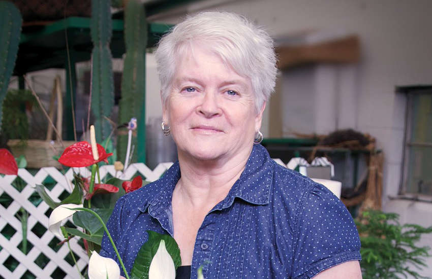 Us Court Rules Against Washington Florist Who Refused To Serve Gay Customer Meaws Gay Site