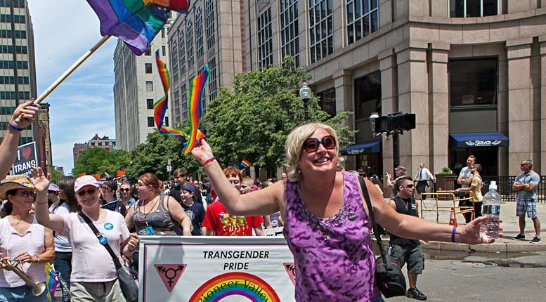 Nbc Political Guru Steve Kornacki Is Openly Gay And A Huge Sports Fan