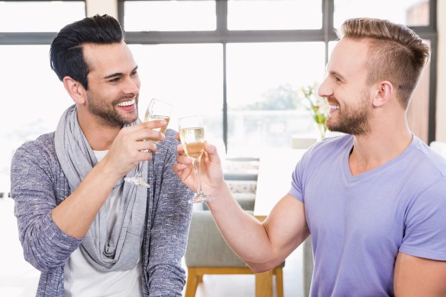 Survey Finds Nearly 25 Of Single Gay Men Don T Use