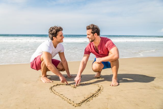 Science Says Internalized Homophobia Explains Why Gay