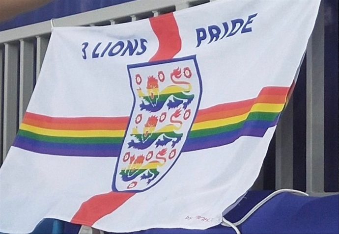 3-lions-pride