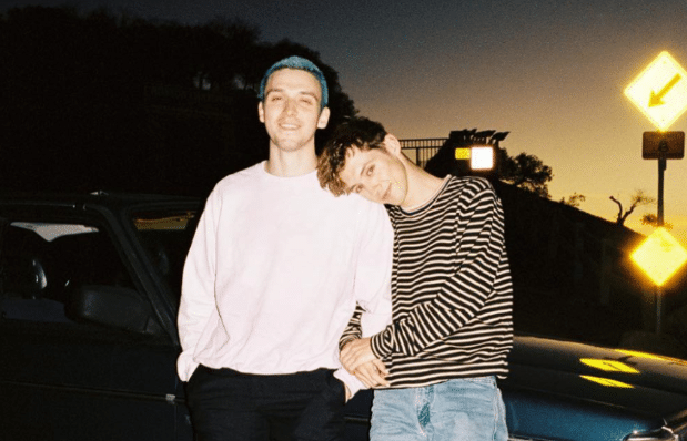 Troye Sivan hints at break up, then announces new boyfriend Lauv ...