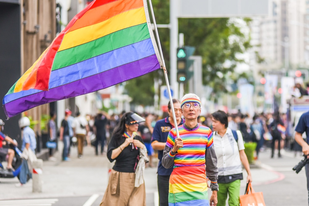 Taiwan marriage equality, rainbow flags