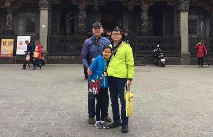 Tim Chiu and family